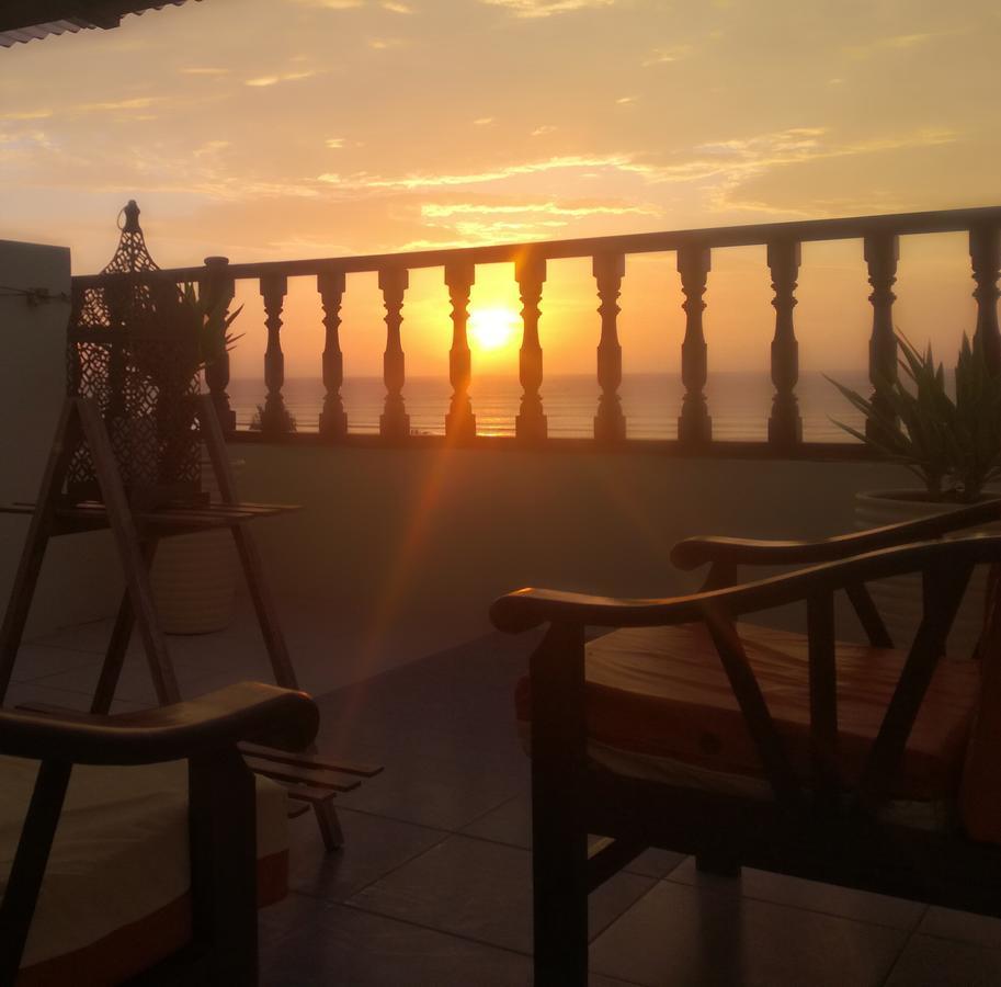 Hotel Nuevo Amanecer Puerto Chicama Exterior foto
